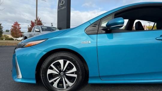 2017 Toyota Prius Prime JTDKARFPXH3005277