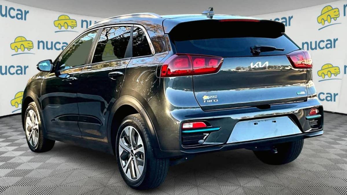 2022 Kia NIRO EV KNDCC3LG5N5121860