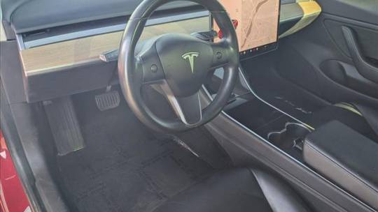 2019 Tesla Model 3 5YJ3E1EA5KF396582