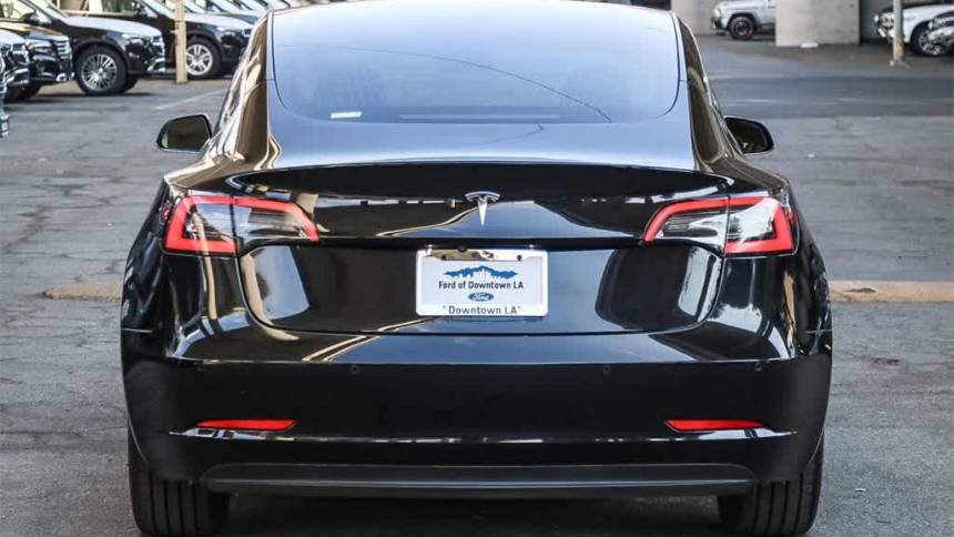 2018 Tesla Model 3 5YJ3E1EA6JF092739