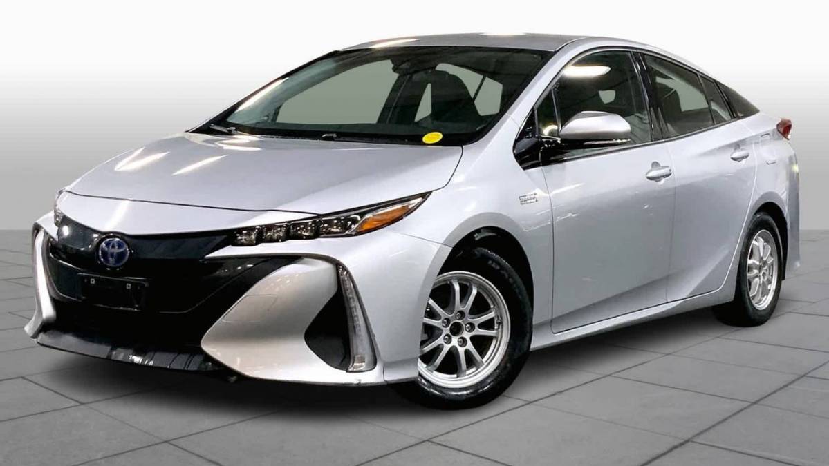 2018 Toyota Prius Prime JTDKARFPXJ3078932