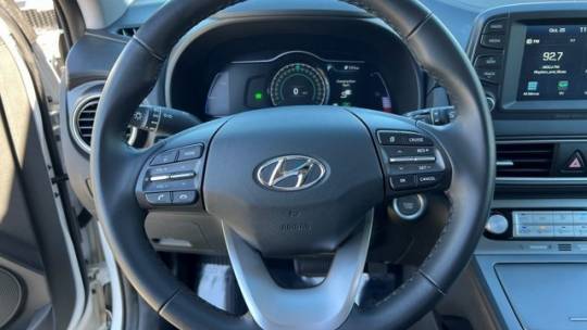 2021 Hyundai Kona Electric KM8K33AG1MU135351