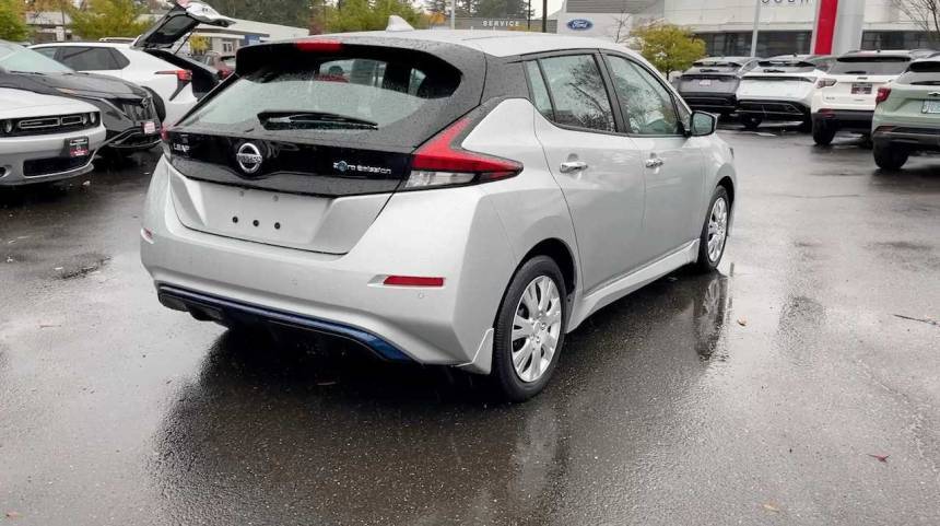 2021 Nissan LEAF 1N4AZ1BV6MC556980