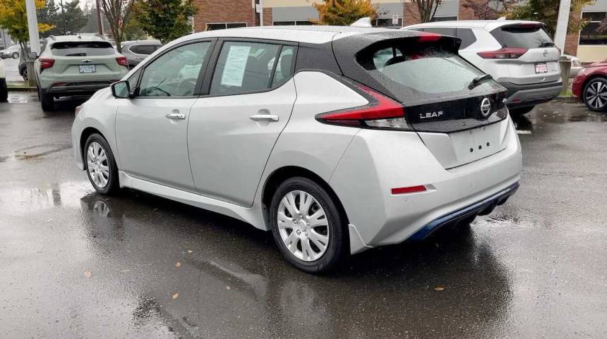 2021 Nissan LEAF 1N4AZ1BV6MC556980