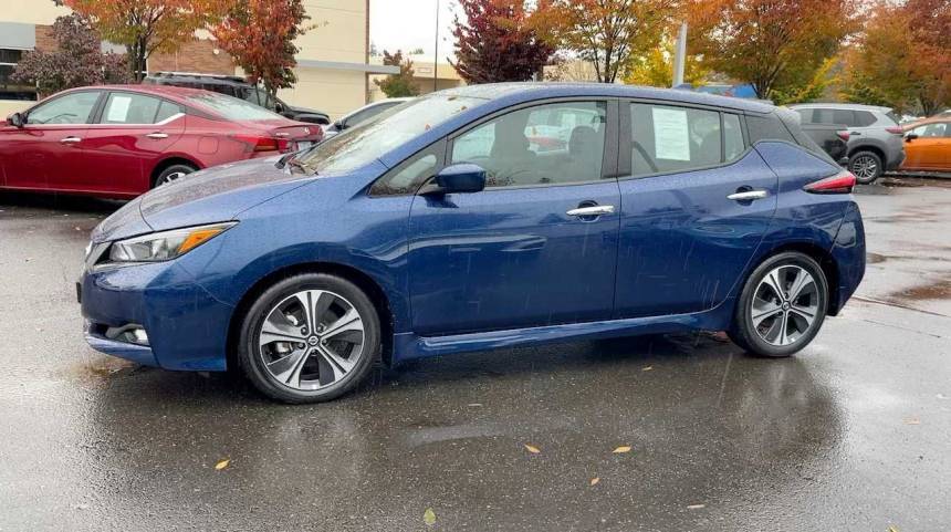 2022 Nissan LEAF 1N4AZ1CV5NC559868