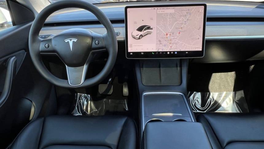 2021 Tesla Model Y 5YJYGDEE7MF301978