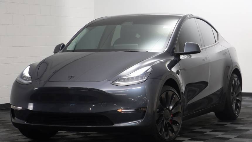 2021 Tesla Model Y 5YJYGDEE9MF244473