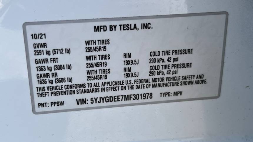 2021 Tesla Model Y 5YJYGDEE7MF301978