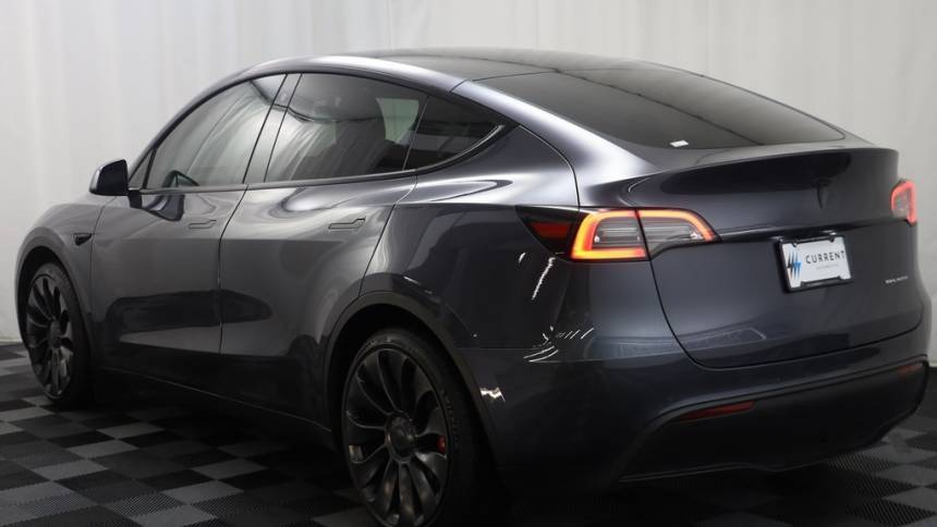 2021 Tesla Model Y 5YJYGDEE9MF244473