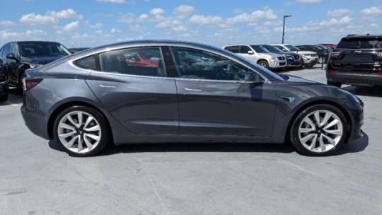 2018 Tesla Model 3 5YJ3E1EB8JF145398