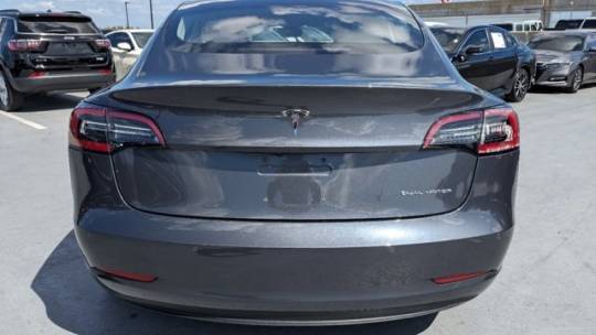 2018 Tesla Model 3 5YJ3E1EB8JF145398