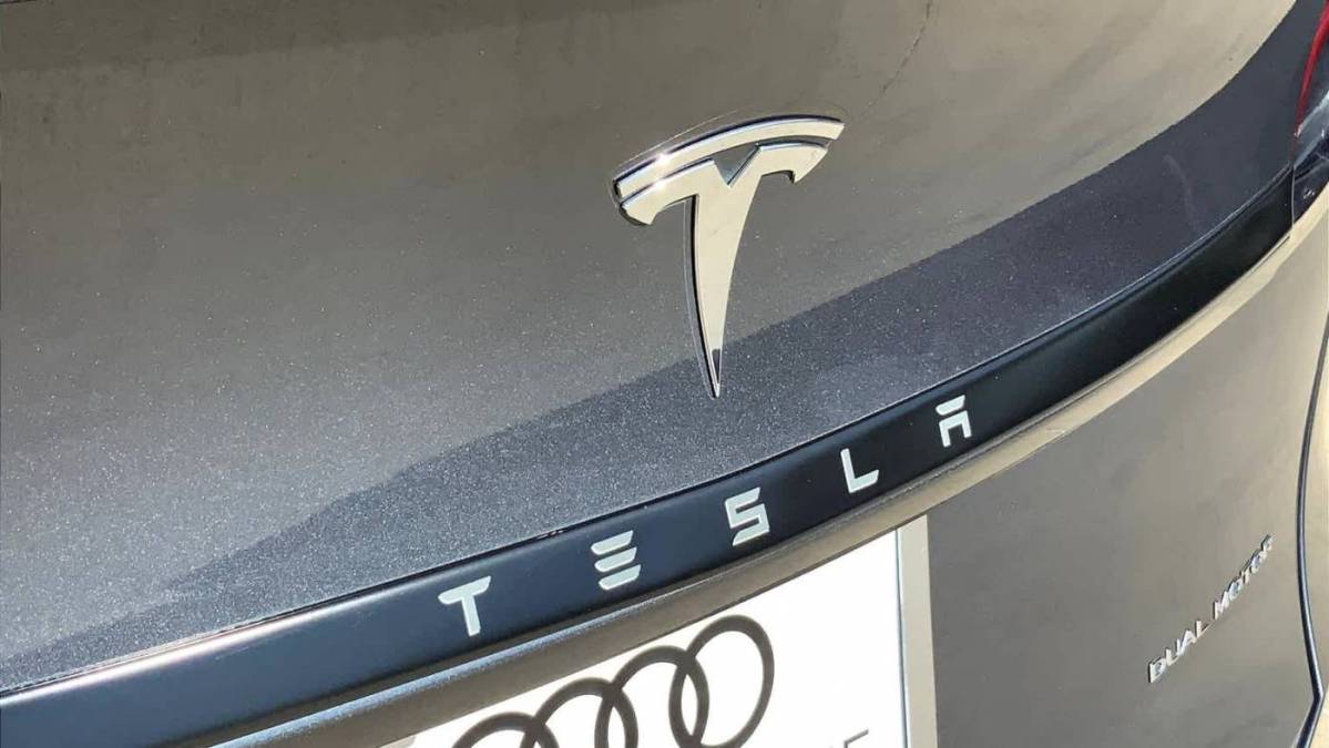 2020 Tesla Model Y 5YJYGDEE9LF029416