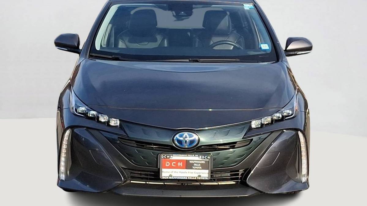 2018 Toyota Prius Prime JTDKARFP7J3101891