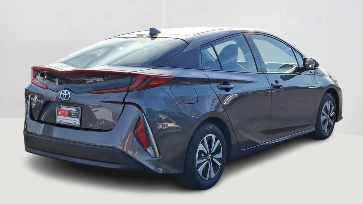 2018 Toyota Prius Prime JTDKARFP7J3101891