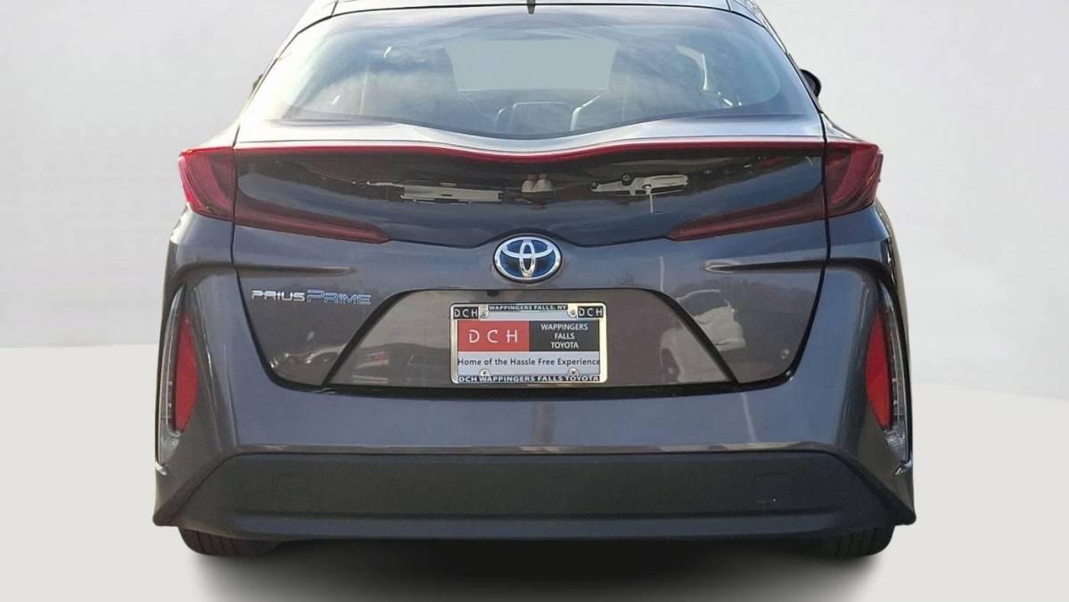 2018 Toyota Prius Prime JTDKARFP7J3101891