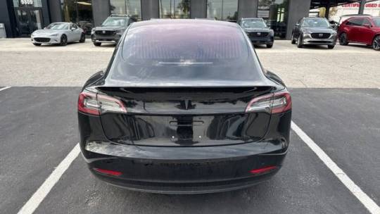 2018 Tesla Model 3 5YJ3E1EA9JF038917