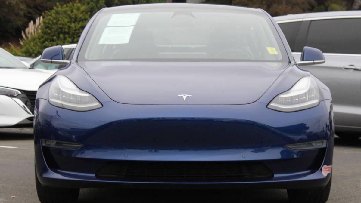 2020 Tesla Model 3 5YJ3E1EB8LF636220