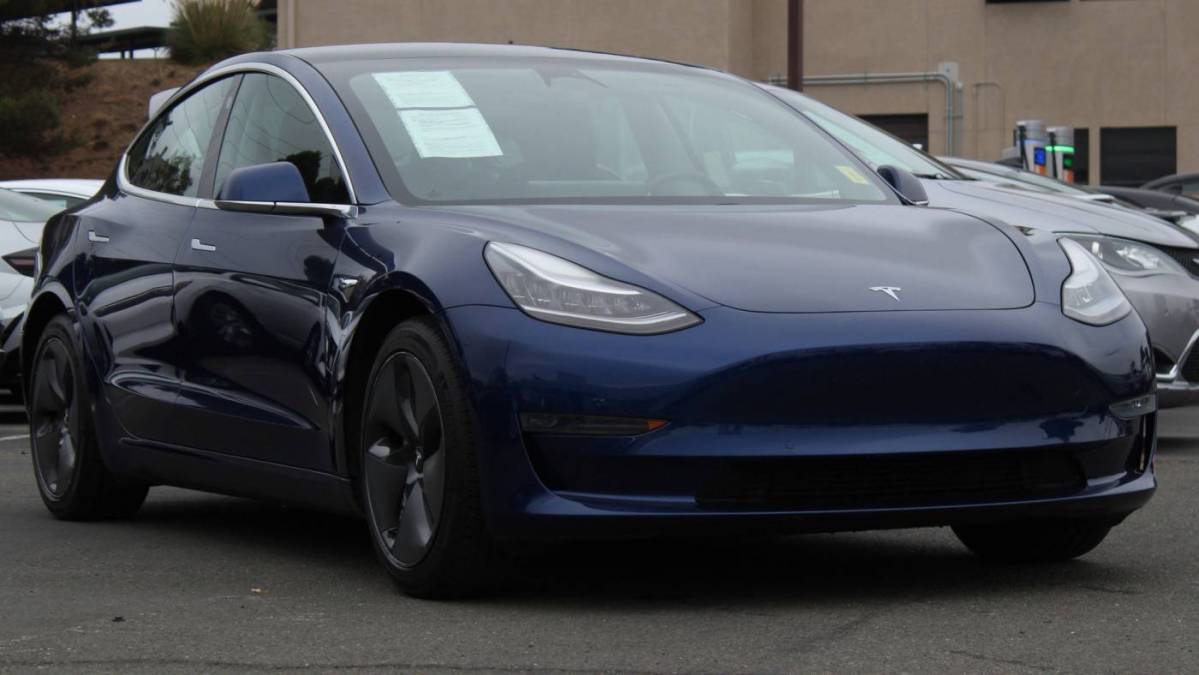 2020 Tesla Model 3 5YJ3E1EB8LF636220