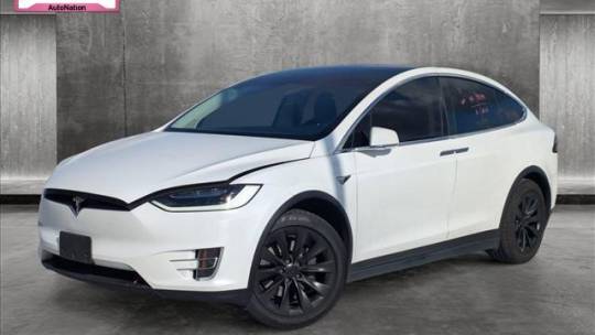 2017 Tesla Model X 5YJXCDE20HF048070