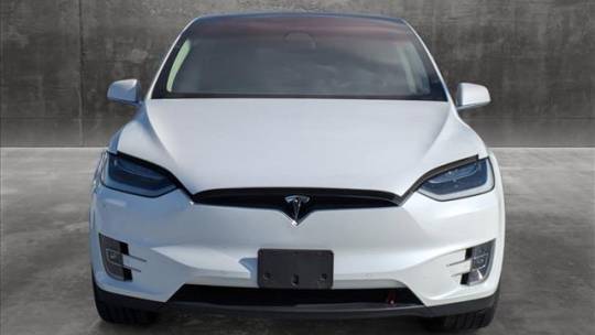 2017 Tesla Model X 5YJXCDE20HF048070