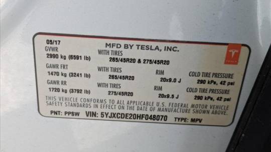 2017 Tesla Model X 5YJXCDE20HF048070