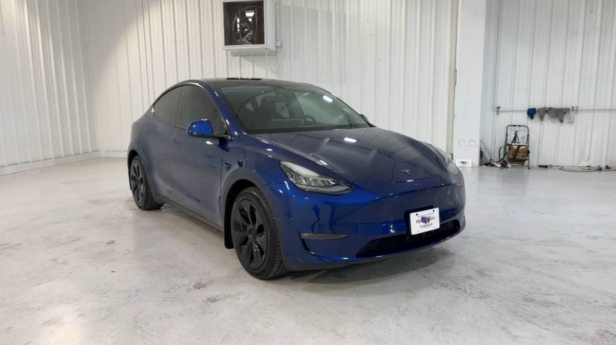 2021 Tesla Model Y 5YJYGDEE9MF094509