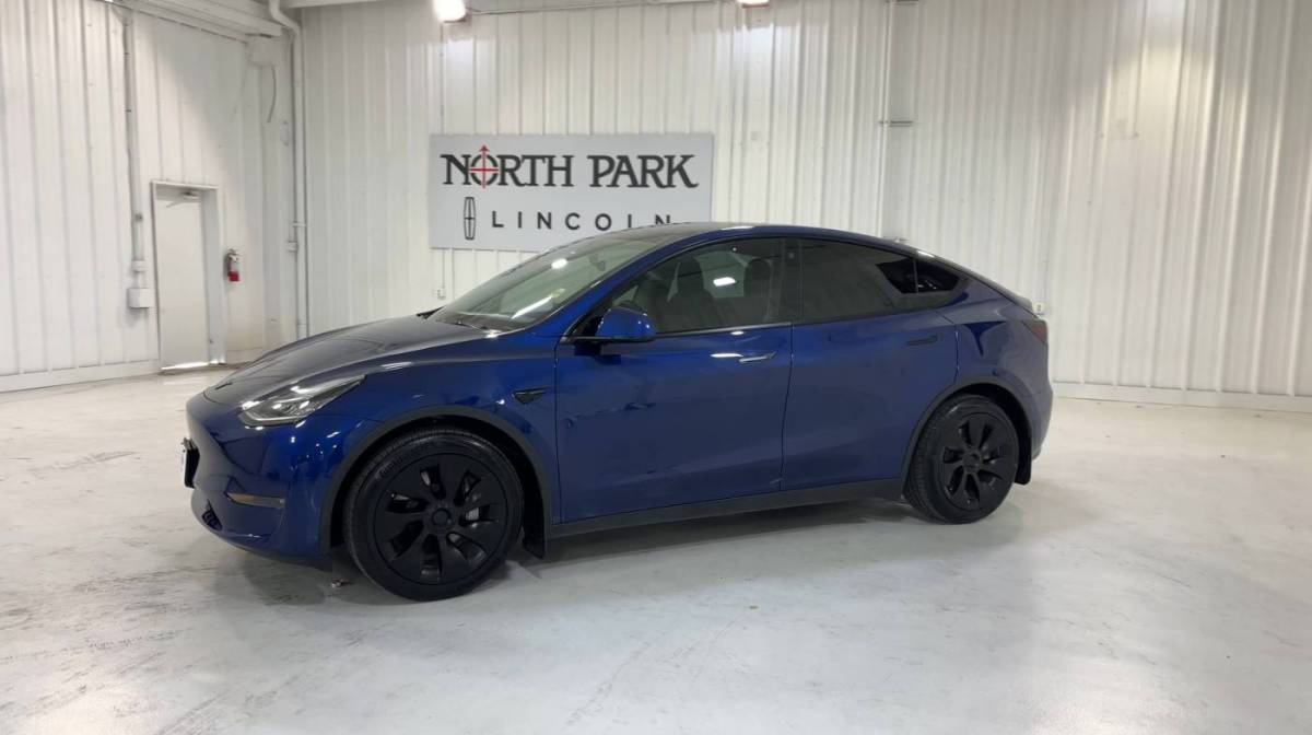 2021 Tesla Model Y 5YJYGDEE9MF094509