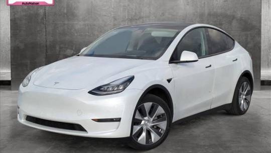 2020 Tesla Model Y 5YJYGDEE0LF009605