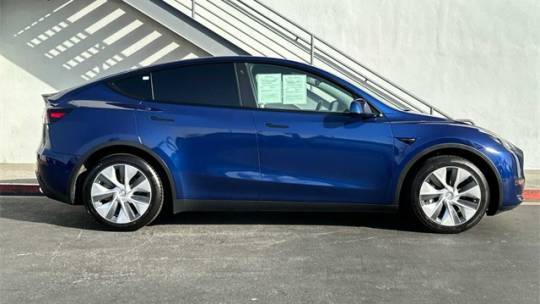 2021 Tesla Model Y 5YJYGDEE0MF157304