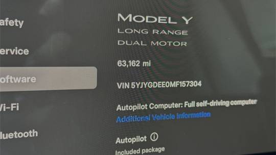 2021 Tesla Model Y 5YJYGDEE0MF157304