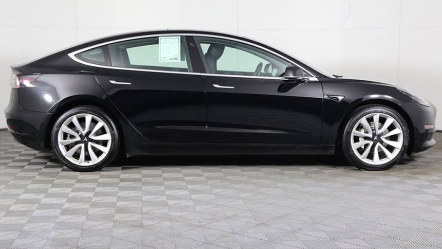 2019 Tesla Model 3 5YJ3E1EA5KF310896