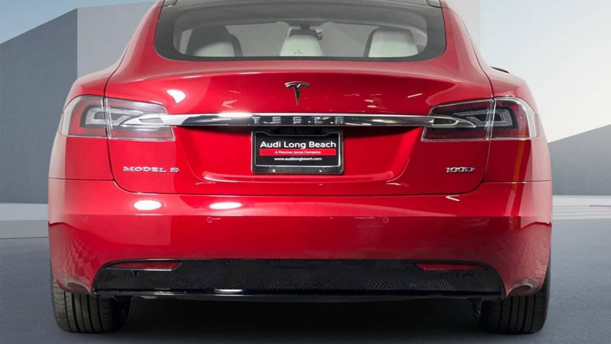 2018 Tesla Model S 5YJSA1E28JF294689