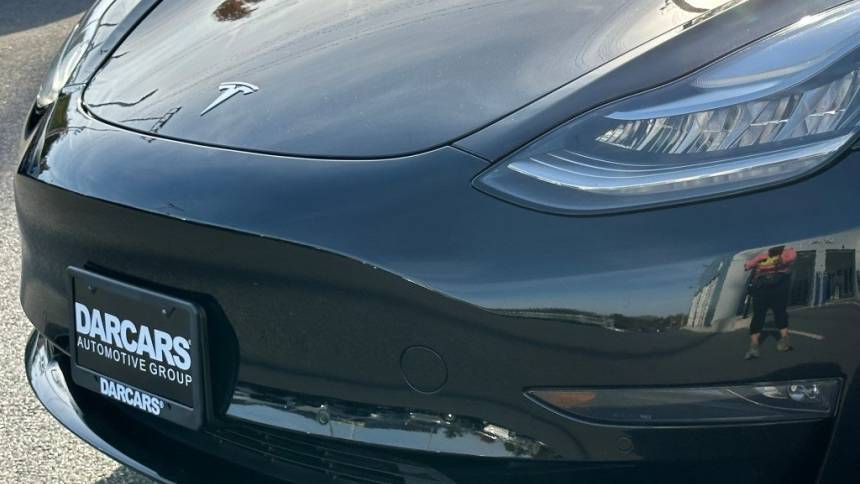 2018 Tesla Model 3 5YJ3E1EA8JF058298