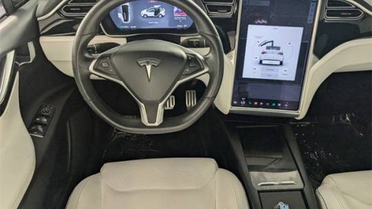 2016 Tesla Model X 5YJXCBE45GF001167