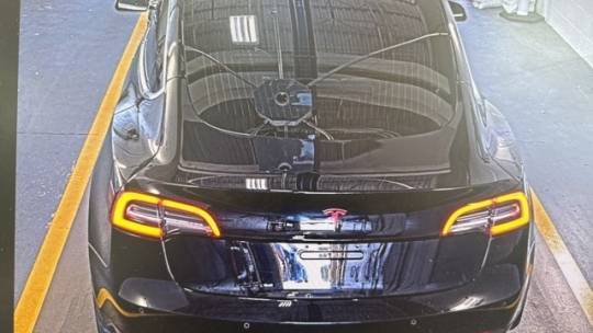 2018 Tesla Model 3 5YJ3E1EA0JF070283