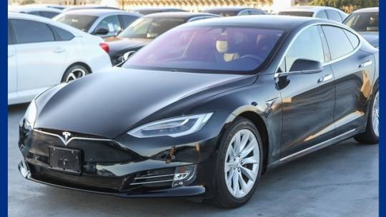 2017 Tesla Model S 5YJSA1E19HF209652