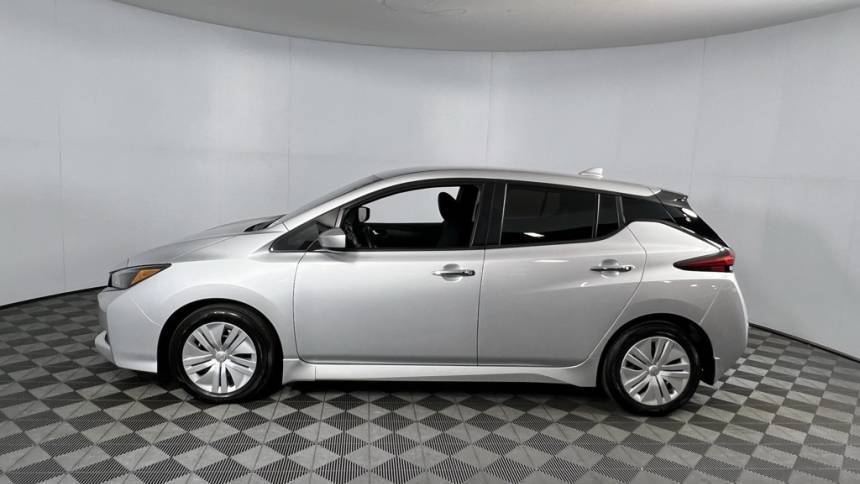 2023 Nissan LEAF 1N4AZ1BV6PC556529