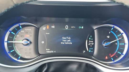 2018 Chrysler Pacifica Hybrid 2C4RC1N74JR169682