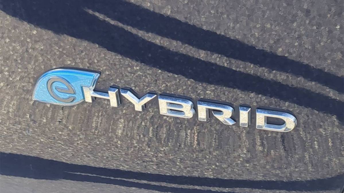 2018 Chrysler Pacifica Hybrid 2C4RC1N76JR159168