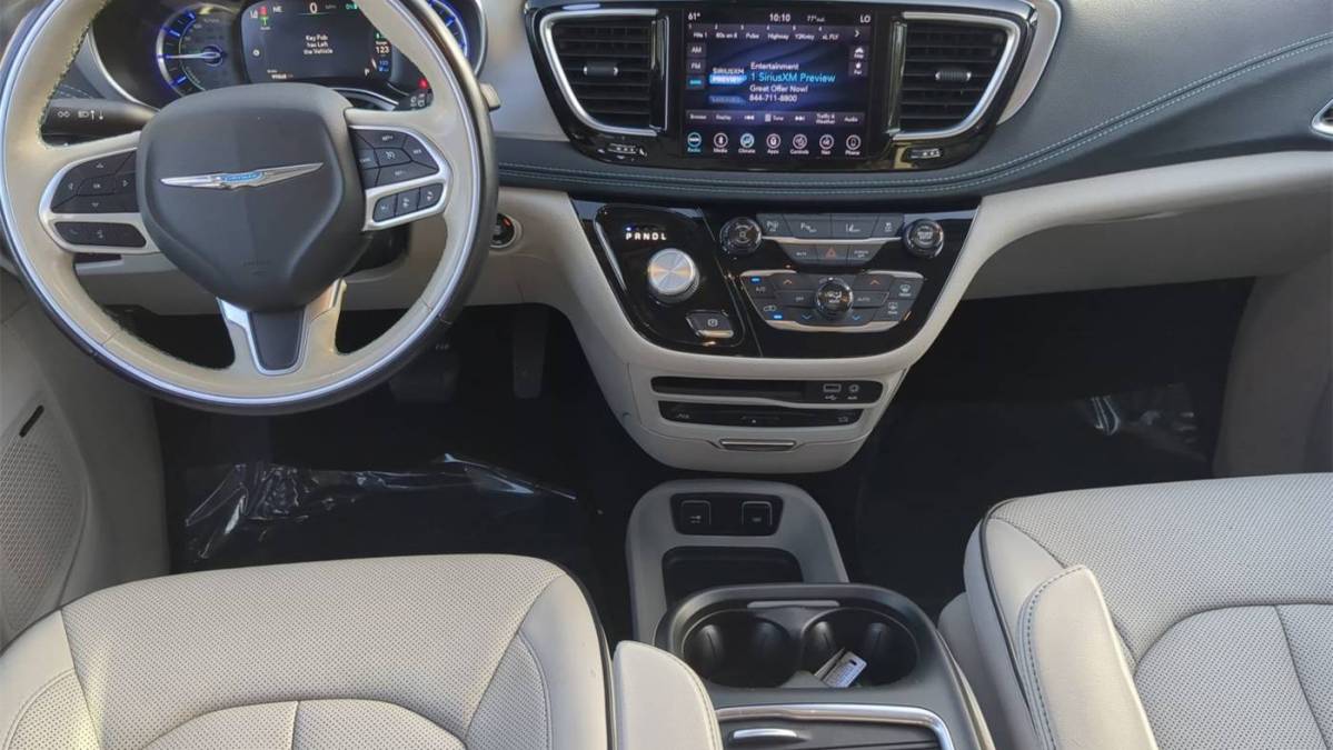 2018 Chrysler Pacifica Hybrid 2C4RC1N76JR159168