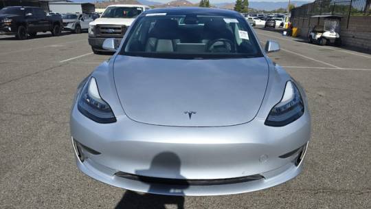 2018 Tesla Model 3 5YJ3E1EA4JF098460