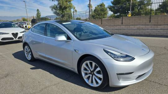 2018 Tesla Model 3 5YJ3E1EA4JF098460