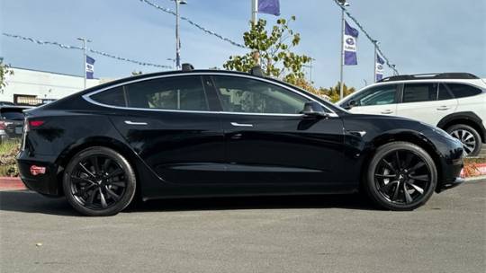 2018 Tesla Model 3 5YJ3E1EA9JF023561