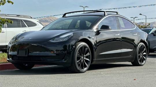 2018 Tesla Model 3 5YJ3E1EA9JF023561