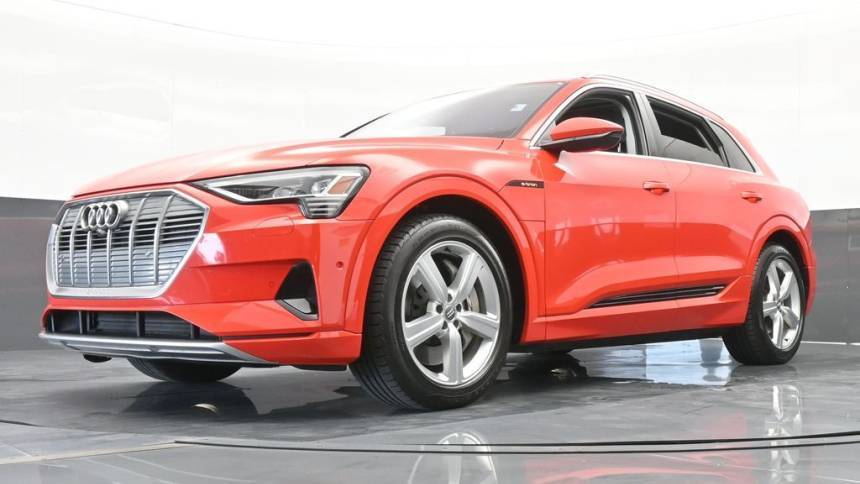 2019 Audi e-tron WA1LAAGE2KB013206