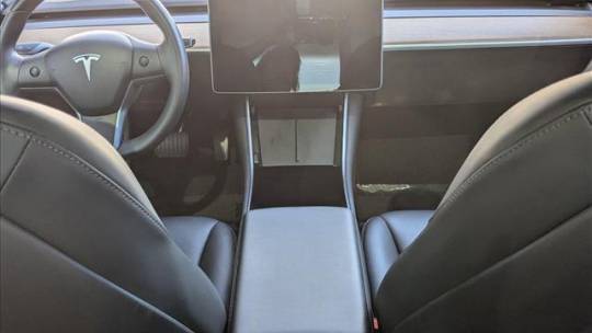 2019 Tesla Model 3 5YJ3E1EA2KF412379