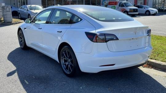 2018 Tesla Model 3 5YJ3E1EB1JF169798