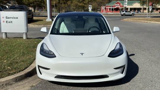 2018 Tesla Model 3 5YJ3E1EB1JF169798