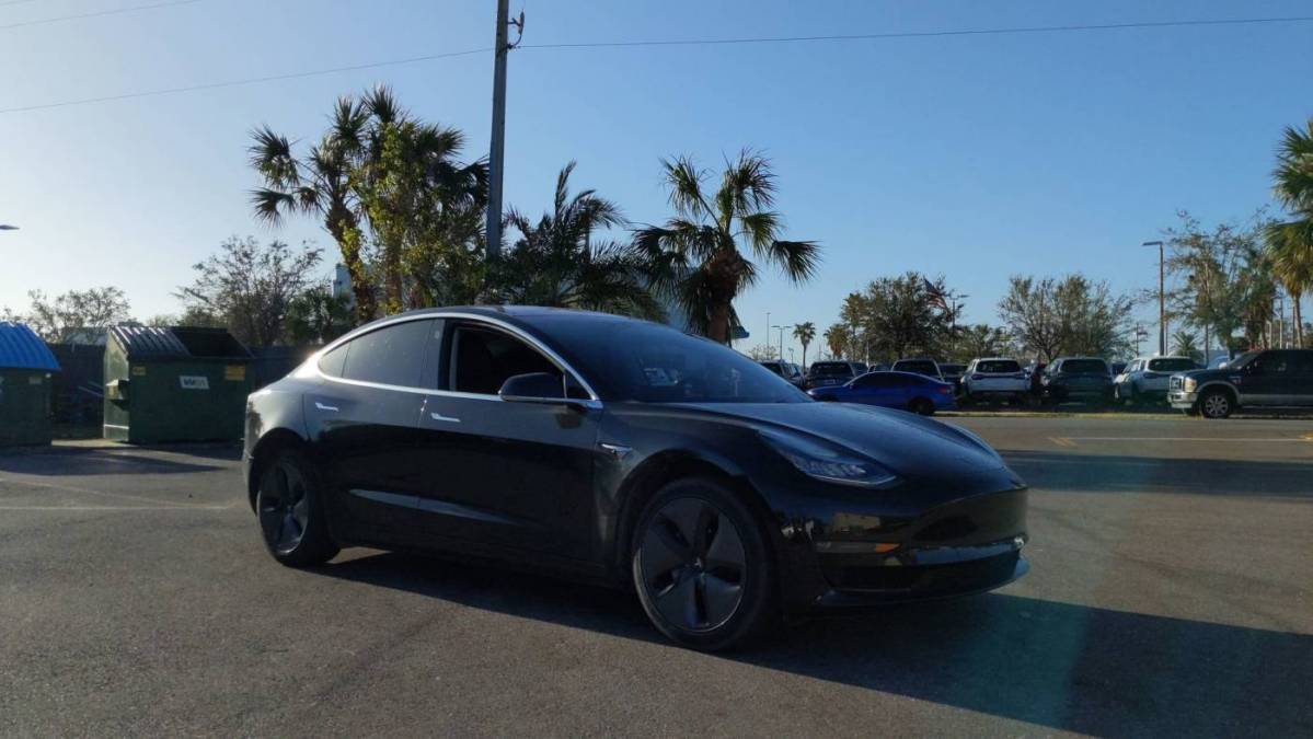 2019 Tesla Model 3 5YJ3E1EA6KF193281