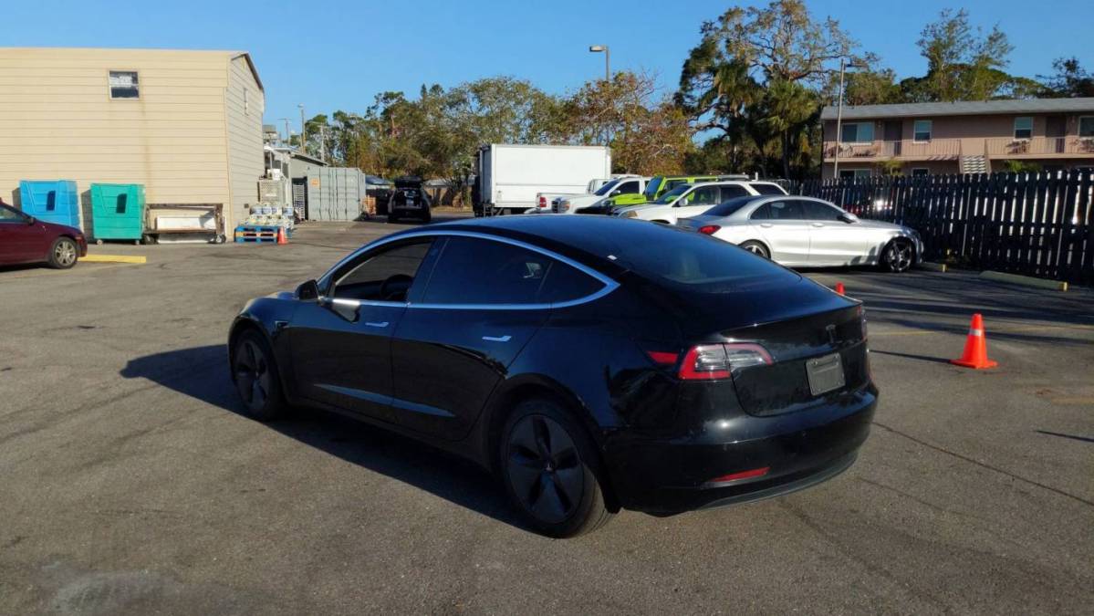 2019 Tesla Model 3 5YJ3E1EA6KF193281